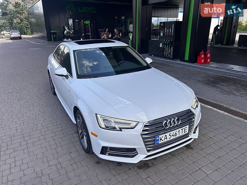 Седан Audi A4 2016 в Киеве