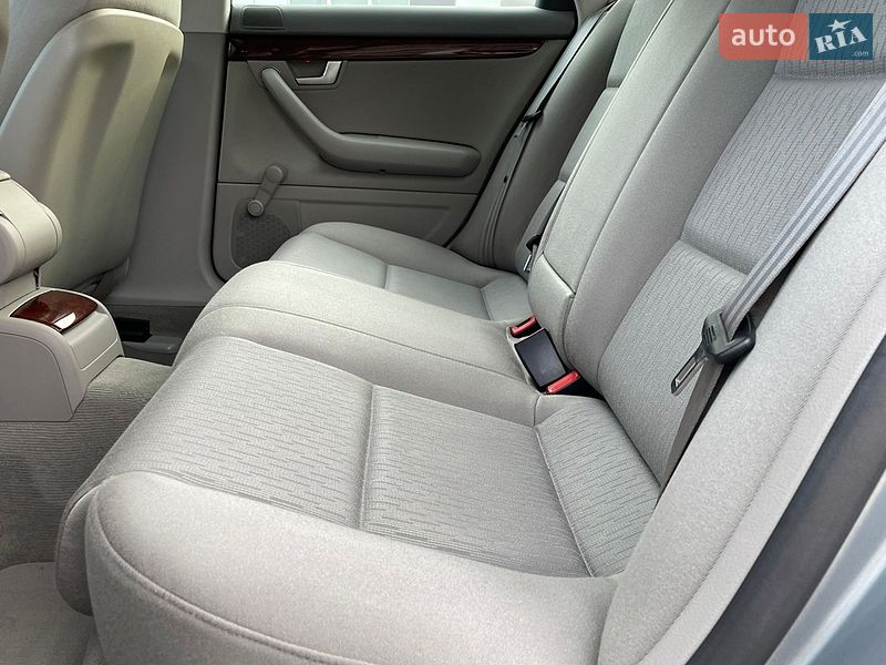 Седан Audi A4 2007 в Сарнах