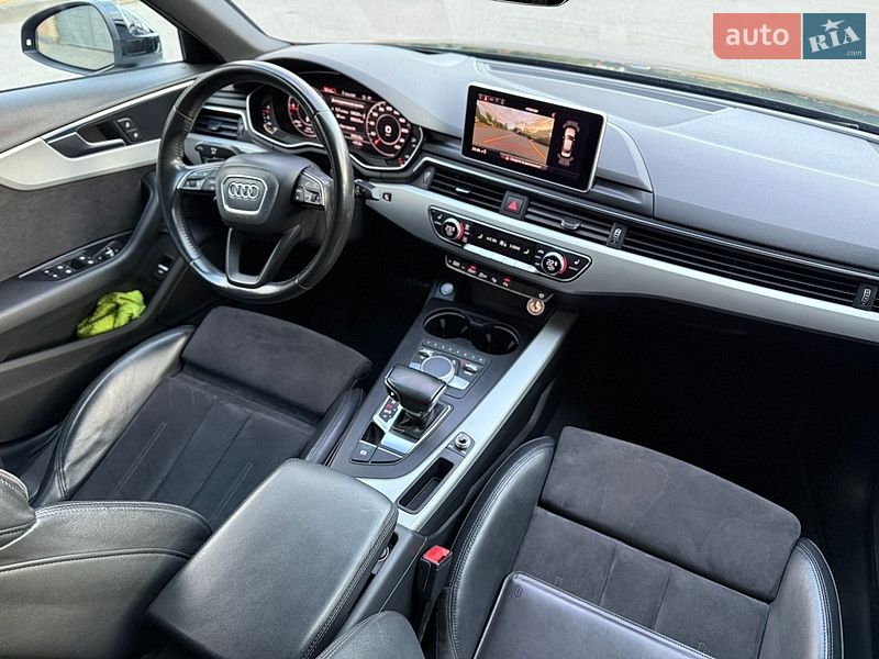 Седан Audi A4 2016 в Луцке