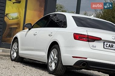 Седан Audi A4 2017 в Стрые
