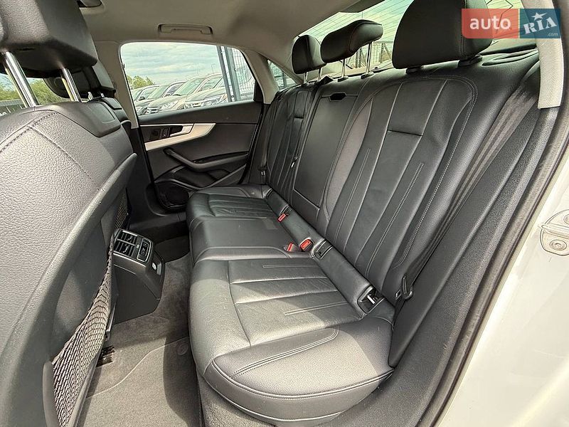 Седан Audi A4 2017 в Стрые