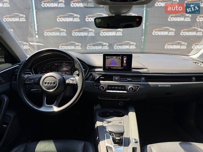 Седан Audi A4 2017 в Киеве