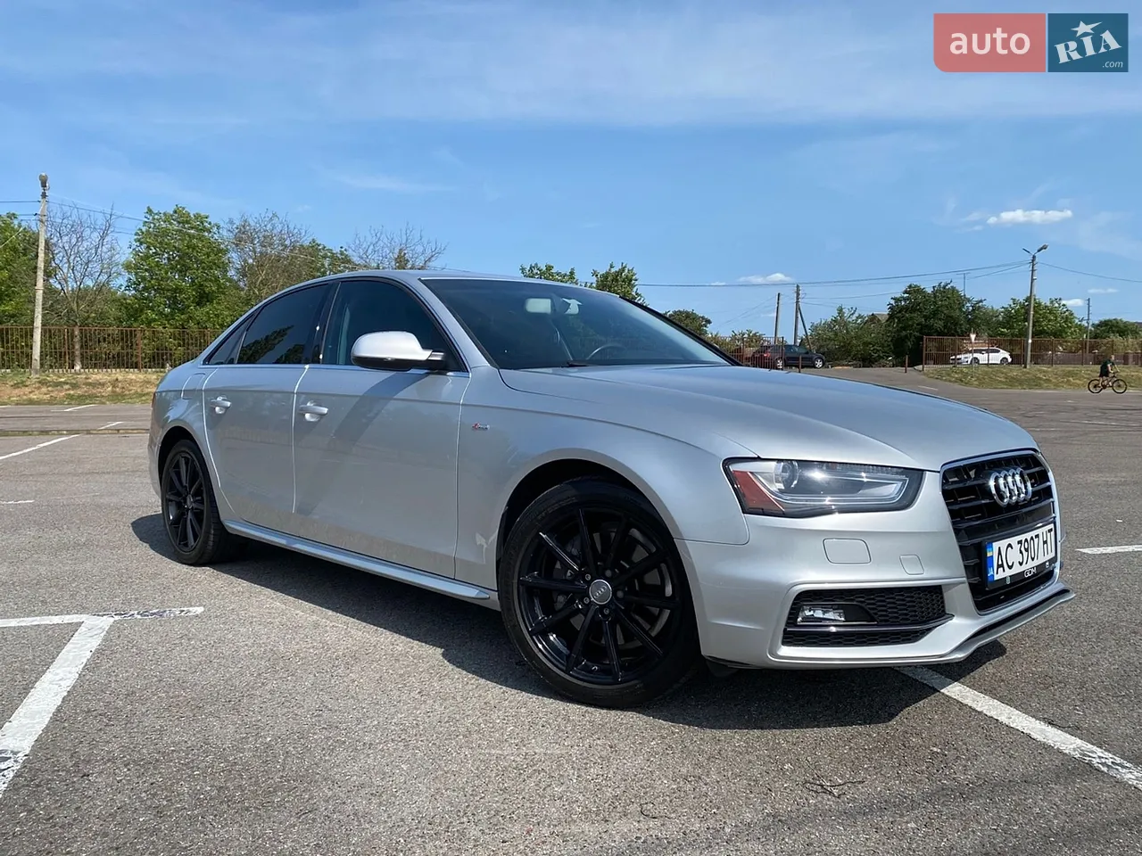 2012 Audi A4 - мініатюра 20