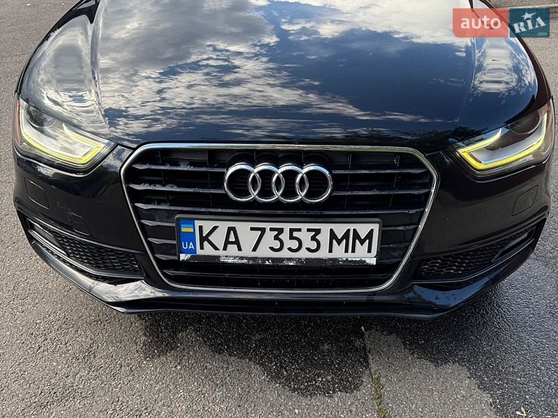 Седан Audi A4 2015 в Киеве