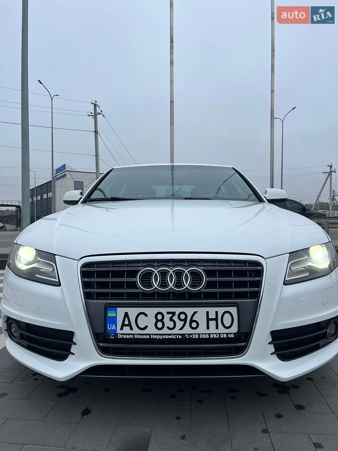 2011 Audi A4 - мініатюра 3