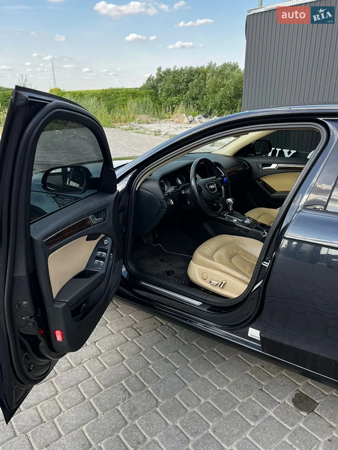 2012 Audi A4 - мініатюра 11