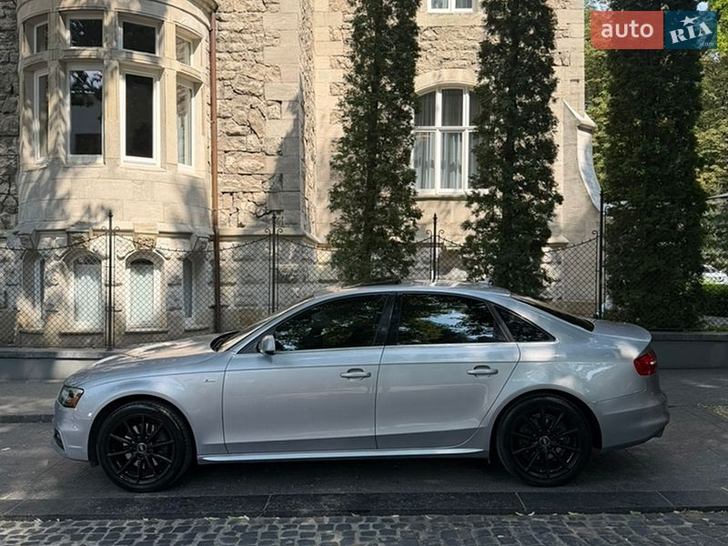Седан Audi A4 2015 в Львові