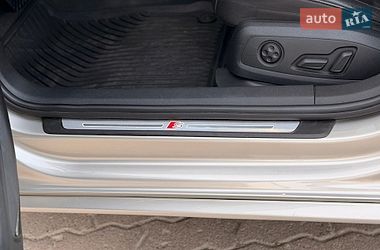 Седан Audi A4 2017 в Львові