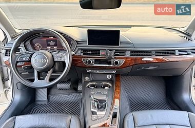 Седан Audi A4 2017 в Львові