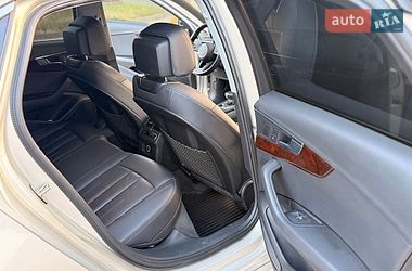 Седан Audi A4 2017 в Львові