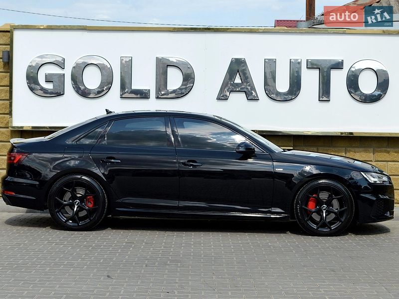 Седан Audi A4 2017 в Одессе