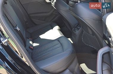 Седан Audi A4 2017 в Одессе