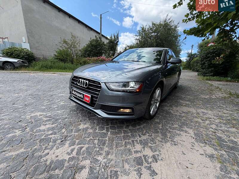 Седан Audi A4 2015 в Киеве