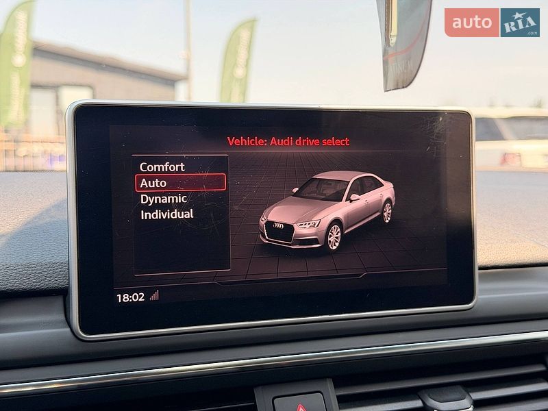 Седан Audi A4 2017 в Кривом Роге