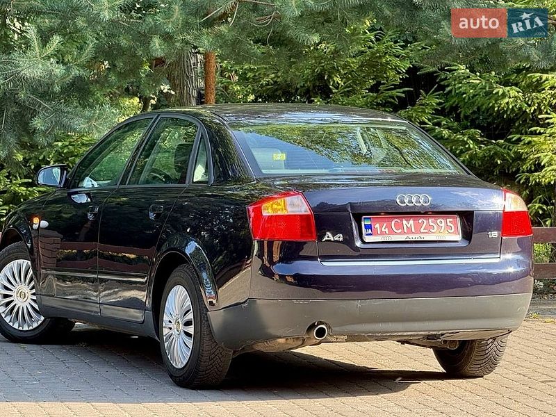 Седан Audi A4 2002 в Самборе