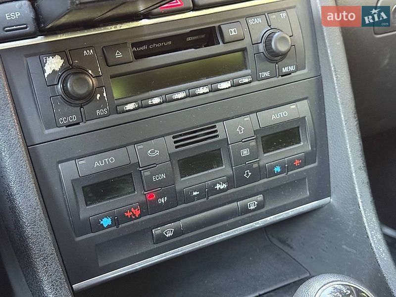 Седан Audi A4 2002 в Самборе