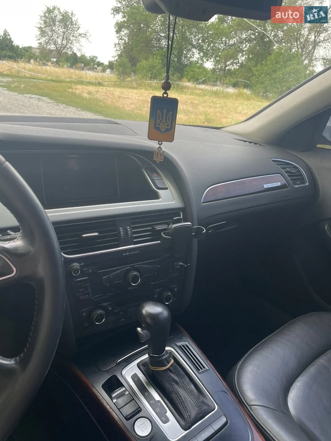 2011 Audi A4 - мініатюра 10