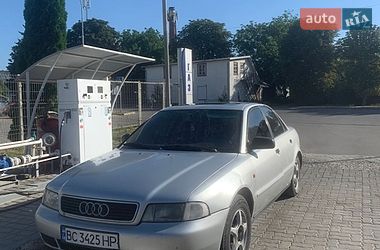 Седан Audi A4 1995 в Чорткове фото 5 Седан Audi A4 1995 в Чорткове