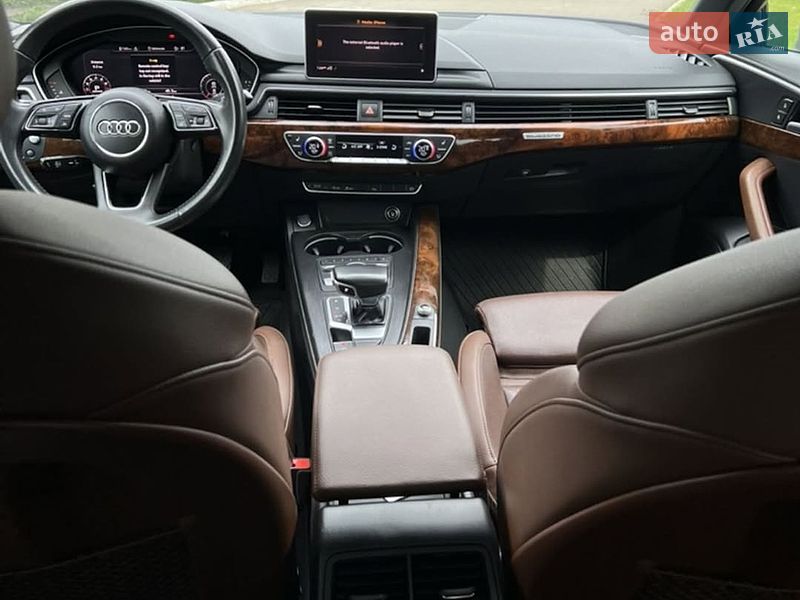 Седан Audi A4 2017 в Виннице