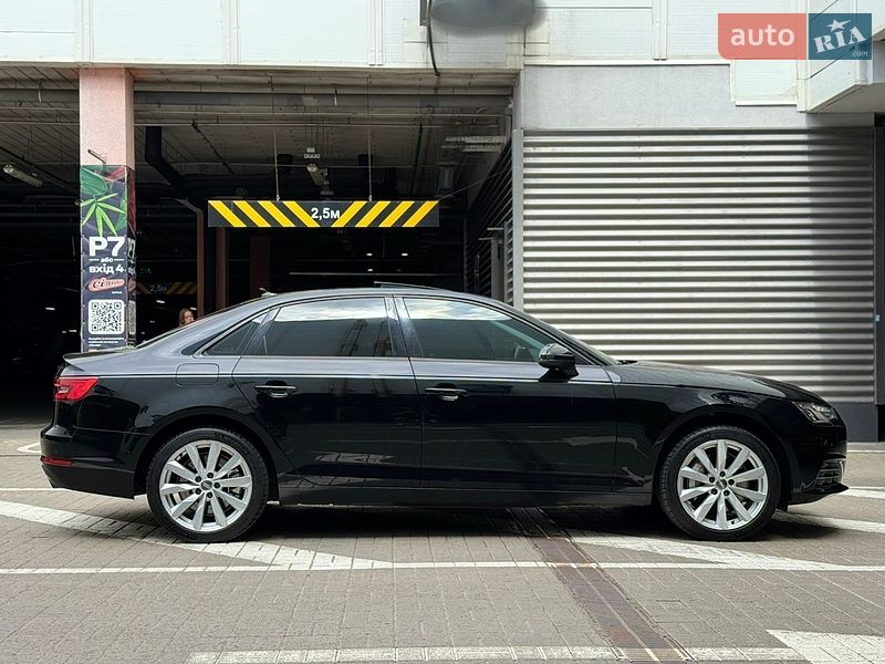 Седан Audi A4 2016 в Києві