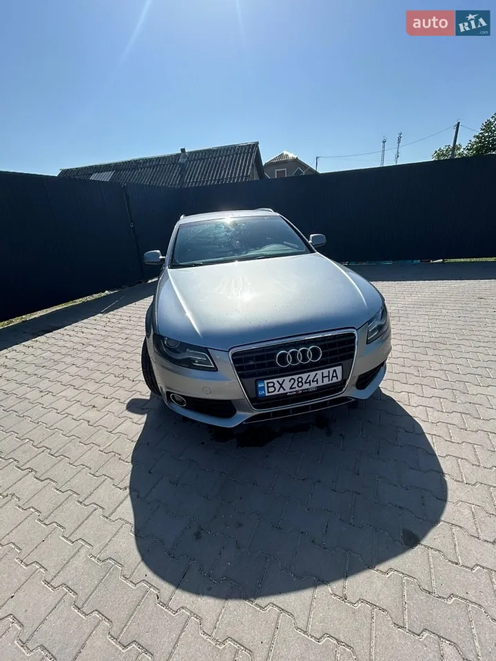 2010 Audi A4 - мініатюра 10