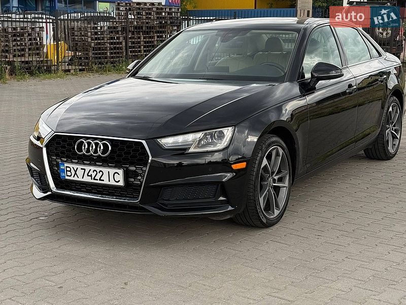 Седан Audi A4 2019 в Хмельницком