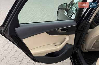 Седан Audi A4 2019 в Хмельницком