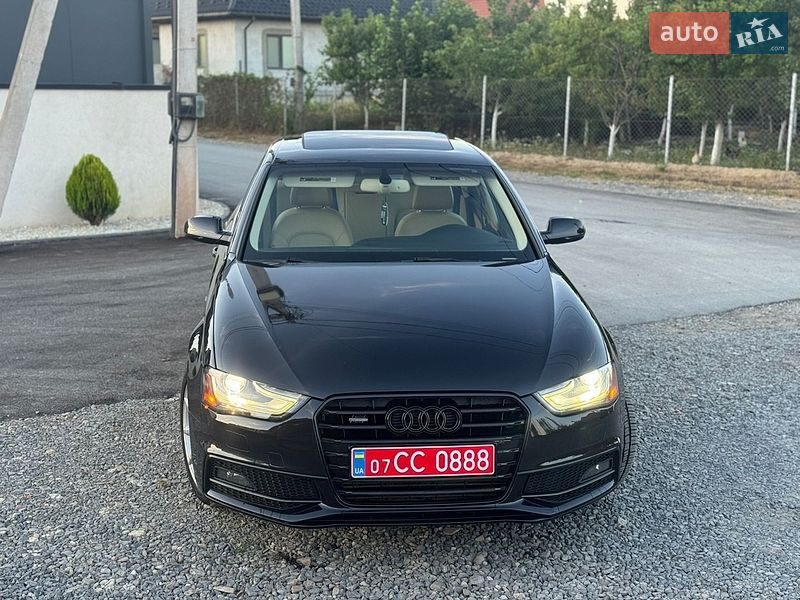 Седан Audi A4 2014 в Ужгороде