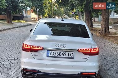 Седан Audi A4 2021 в Ужгороде
