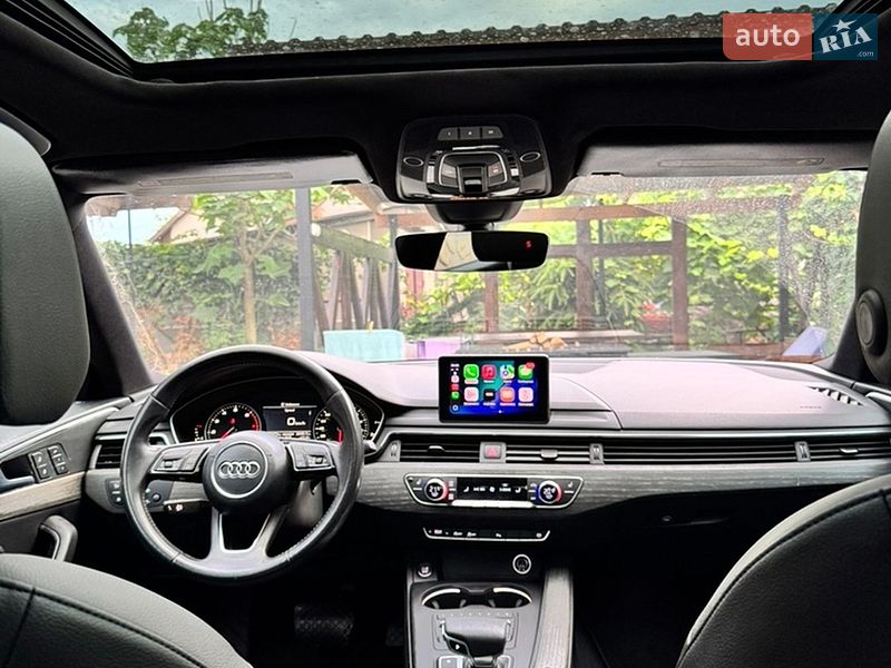 Седан Audi A4 2017 в Остроге