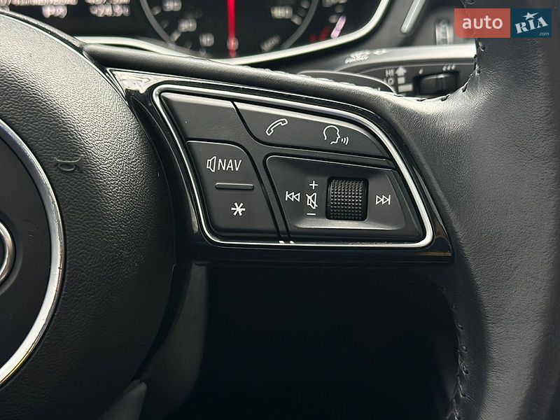 Седан Audi A4 2018 в Івано-Франківську