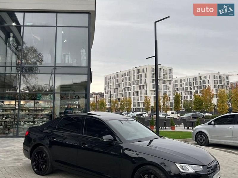 Седан Audi A4 2016 в Львове