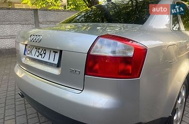 Седан Audi A4 2000 в Ровно