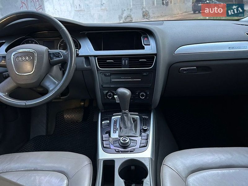 Седан Audi A4 2010 в Харькове