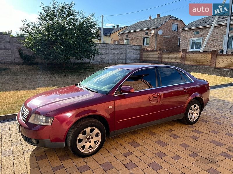 Седан Audi A4 2001 в Львові