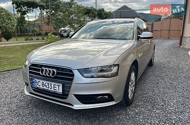 audi a4 2012 в Мукачево від про продавця Коля audi a4 2012 в Мукачево від професійного продавця Коля