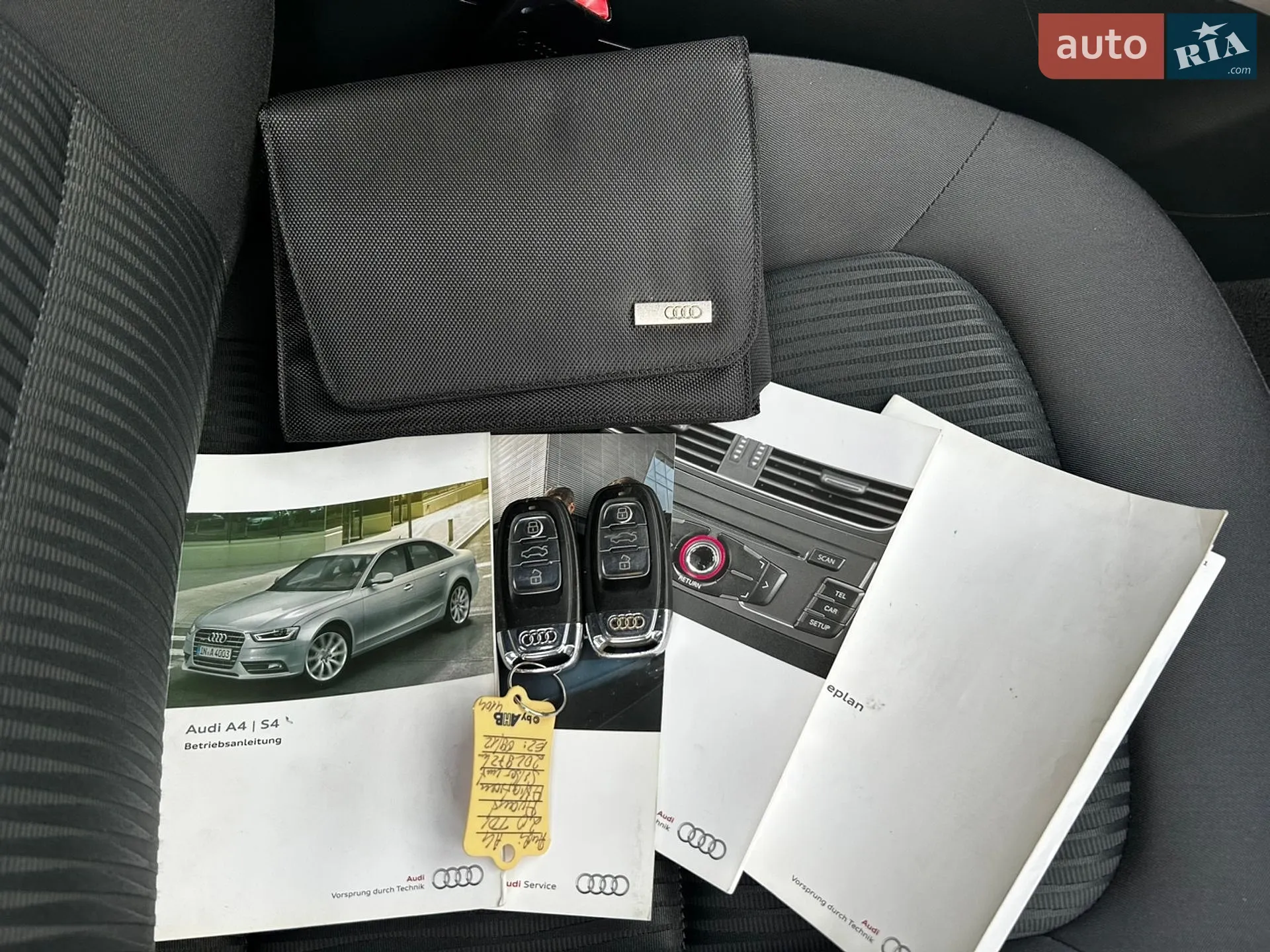 2012 Audi A4 - мініатюра 38