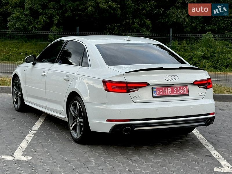 Седан Audi A4 2017 в Ужгороде