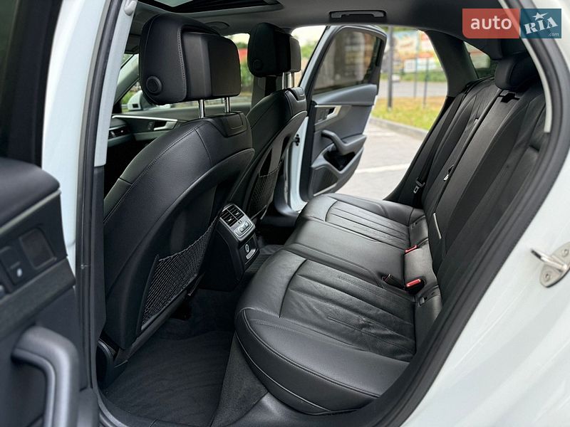 Седан Audi A4 2017 в Ужгороде