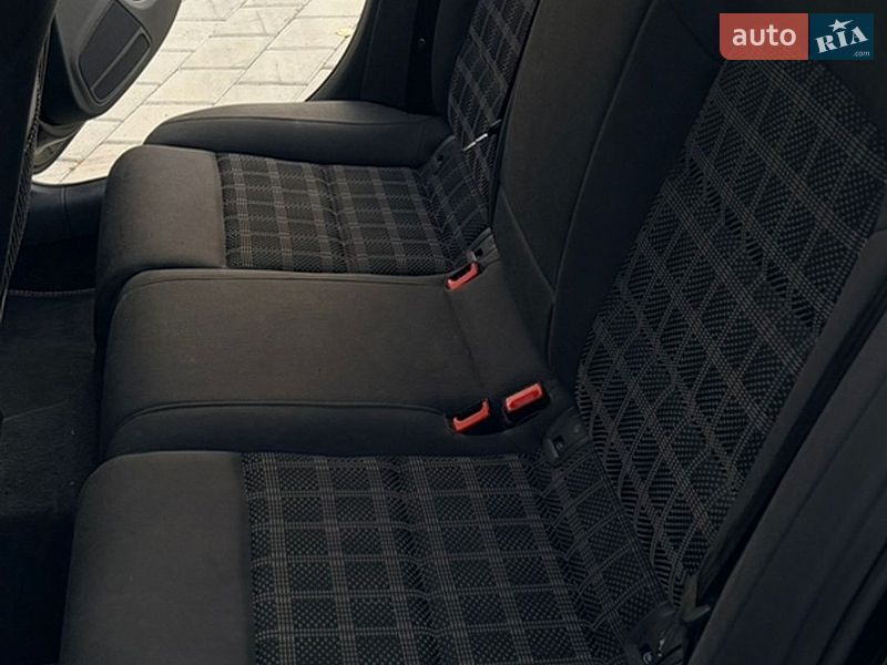 Универсал Audi A4 2012 в Черкассах