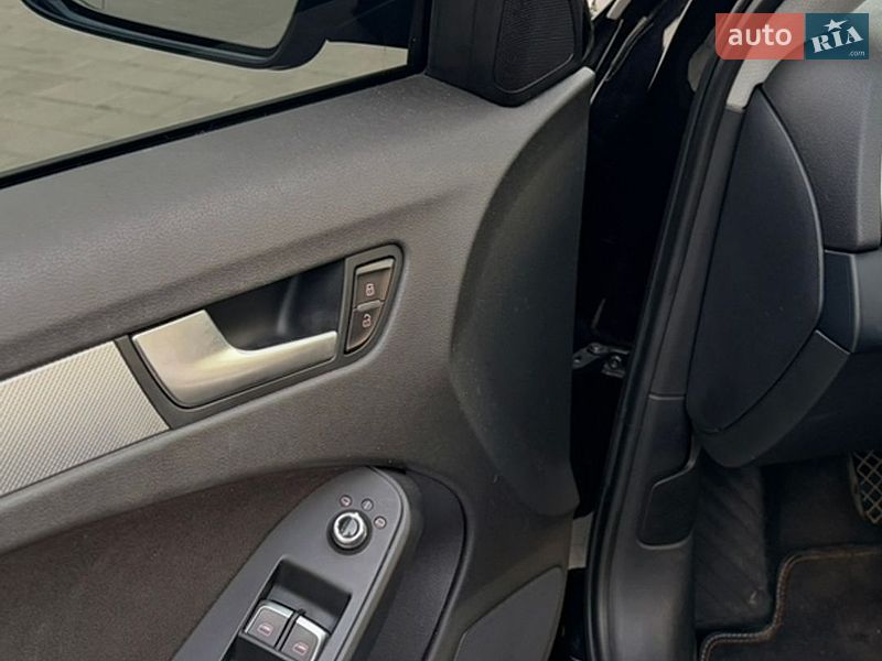 Универсал Audi A4 2012 в Черкассах