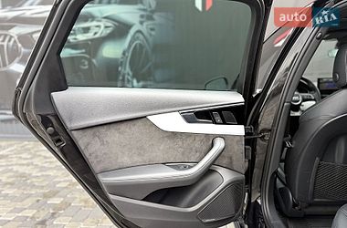 Седан Audi A4 2020 в Львове