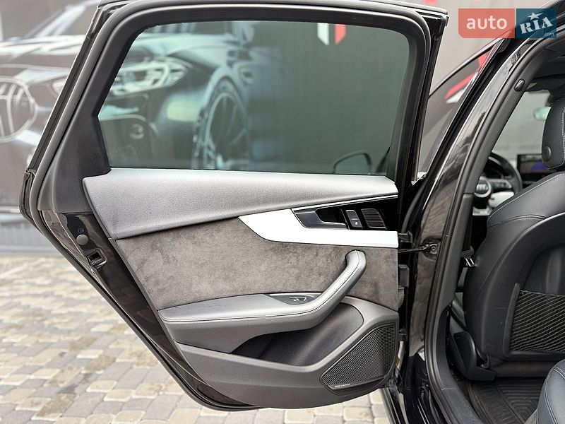 Седан Audi A4 2020 в Львове