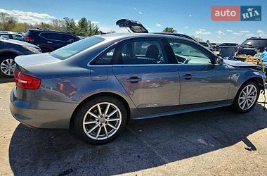 Седан Audi A4 2014 в Львове