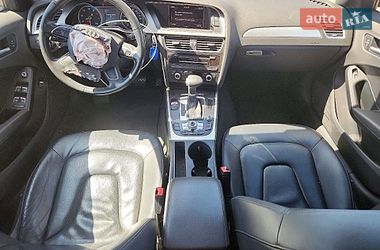 Седан Audi A4 2014 в Львове