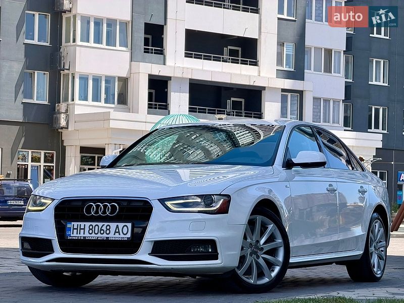 Седан Audi A4 2014 в Одессе