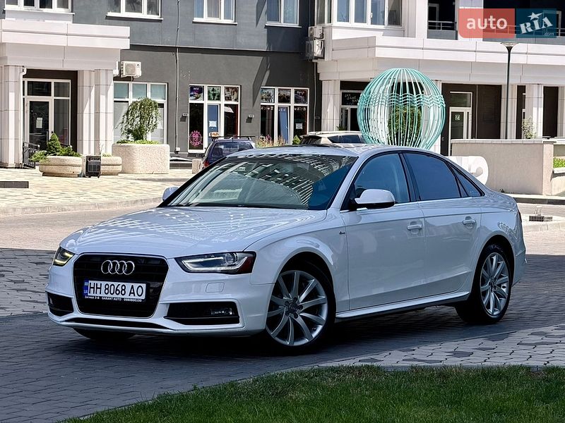 Седан Audi A4 2014 в Одессе