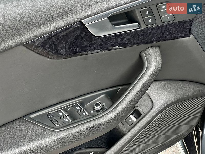 Седан Audi A4 2019 в Києві
