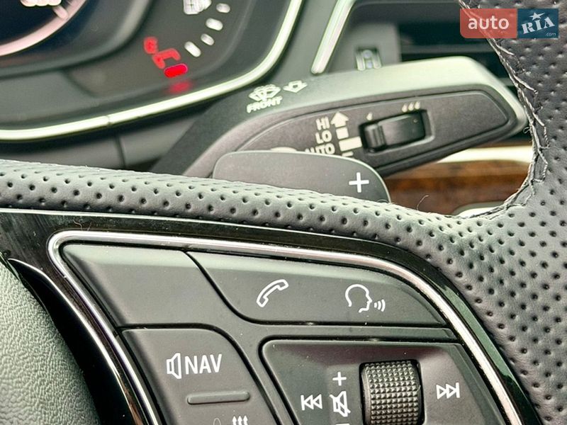 Седан Audi A4 2017 в Харкові
