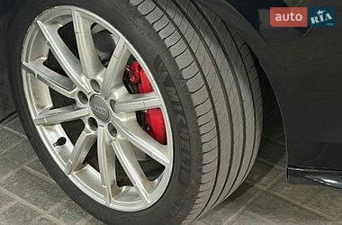 Седан Audi A4 2015 в Києві